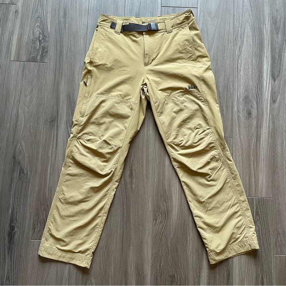 REI Kuhl Men's Khaki Co-Op Screenline Cargo Pants - Picture 1 of 10